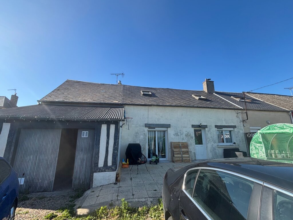 Dépose ancienne couverture et reprise du support – chantier rénovation toiture La Remuée (76)